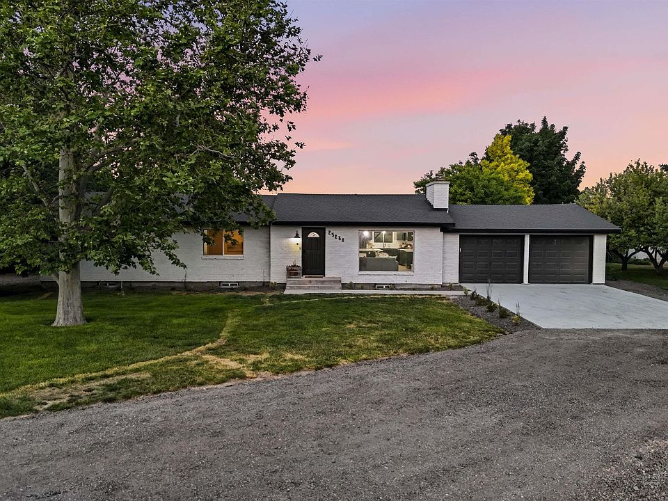 1st image of 25238 Geri Ln