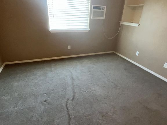 3rd image of 2071 Meppen Dr