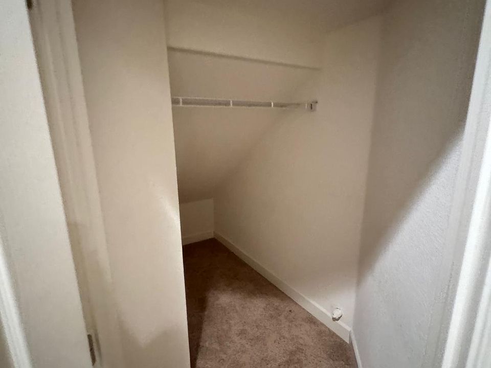 1st image of 18471 Mandarin St