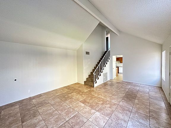 2nd image of 4468 Buena Vista Dr