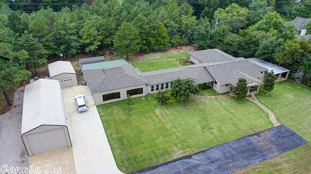 1st image of 109 Arnold Dr
