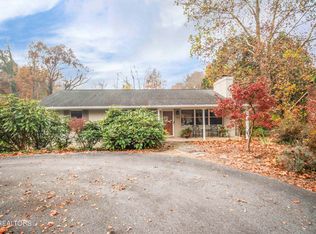 413 Kendall Rd, Knoxville, TN 37919