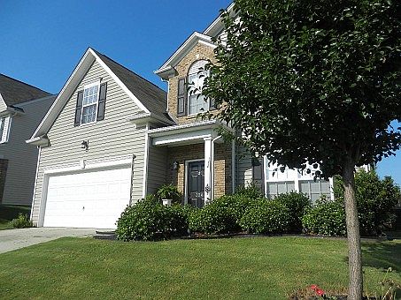 2nd image of 204 Odie Dr