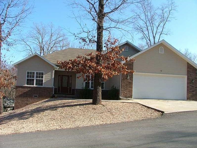 1st image of 22 Halifax Ln