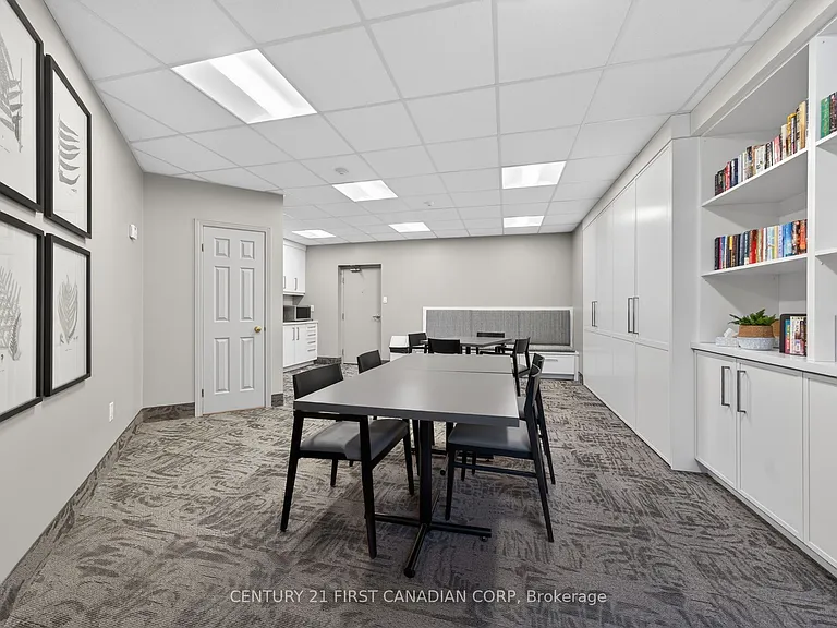 600 Talbot St #412 — Photo 16
