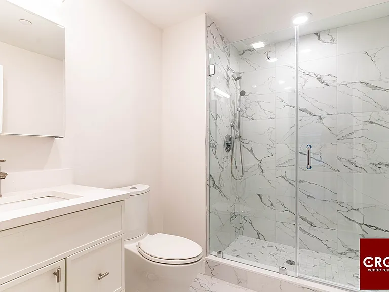 156 Everett St #102A — Photo 6