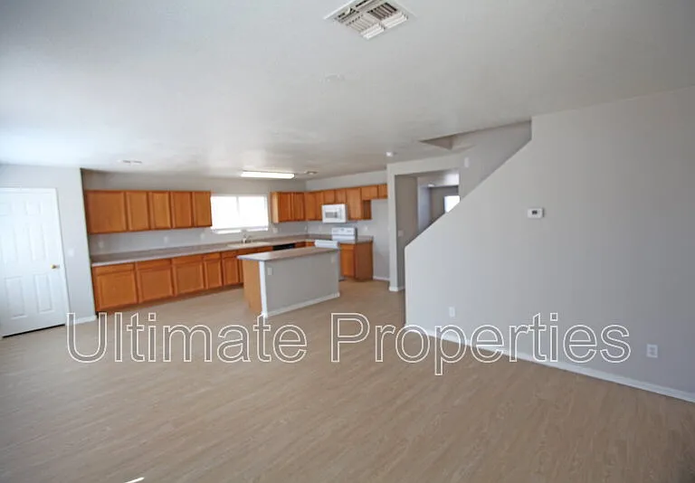 12885 N Tonya St — Photo 9