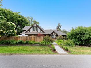 50 Brentwood Rd S, Toronto, ON M8Z 3N2