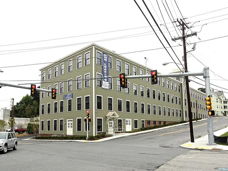 Water Mill Apartments — Photo 2