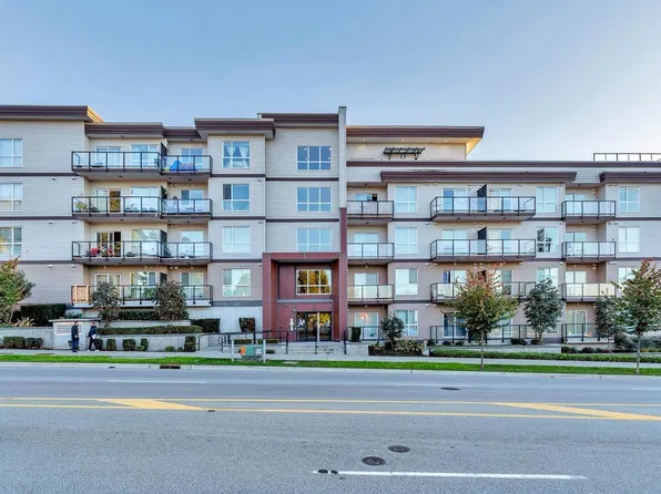 13768 108th Ave #514, Surrey, BC V3T 0L9