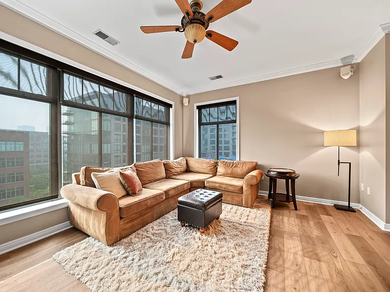 251 Daniel Burnham Sq #701 — Photo 12