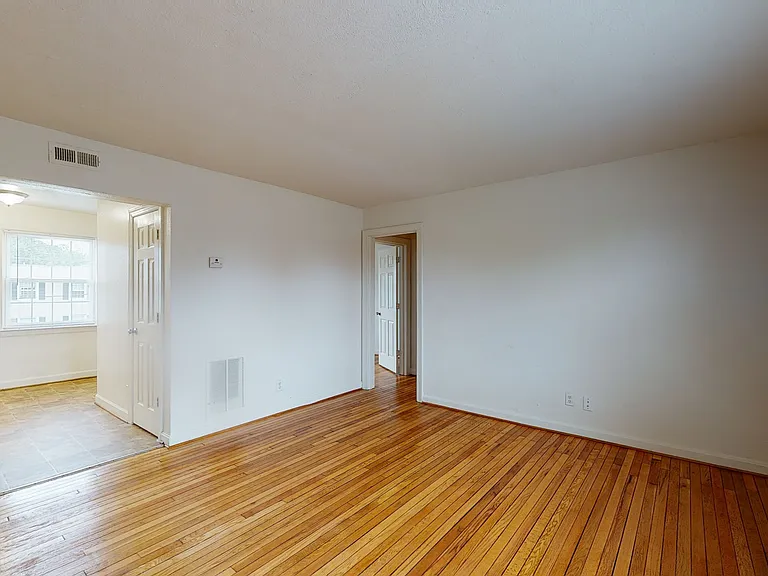 Apartments of Merrimac — Photo 21