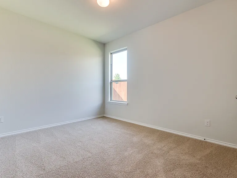 717 Presidio St — Photo 6