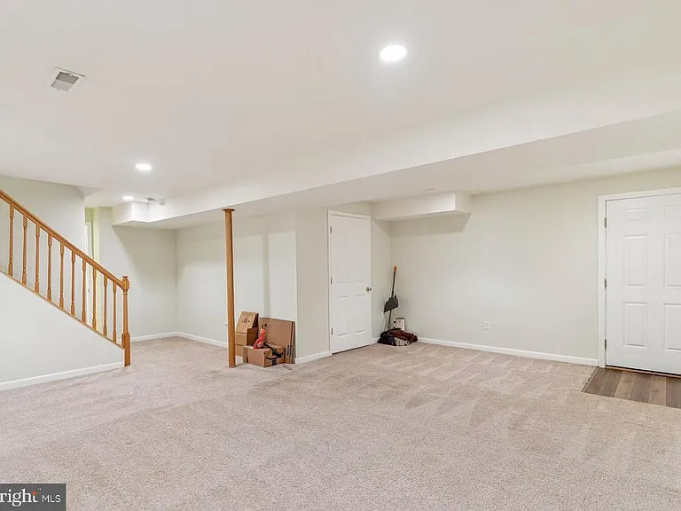 7821 Outing Ave #A — Photo 22