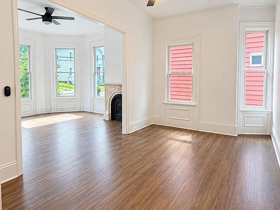2nd image of 110 Garden St #1