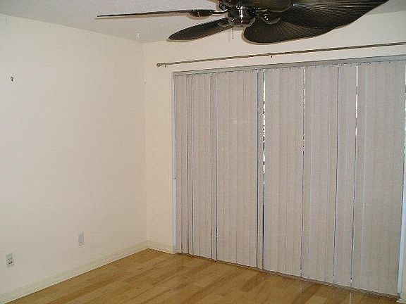 5th image of 9101 Tudor Dr #F110