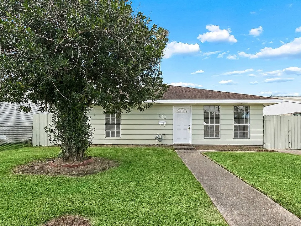 141 N Betty Ln