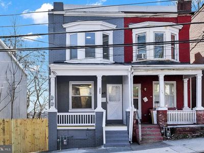 442 Crescent St, Harrisburg, PA, 17104