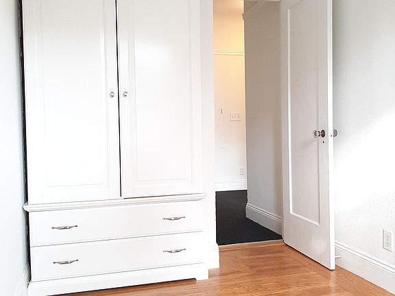 5th image of 1478 Church St #1478
