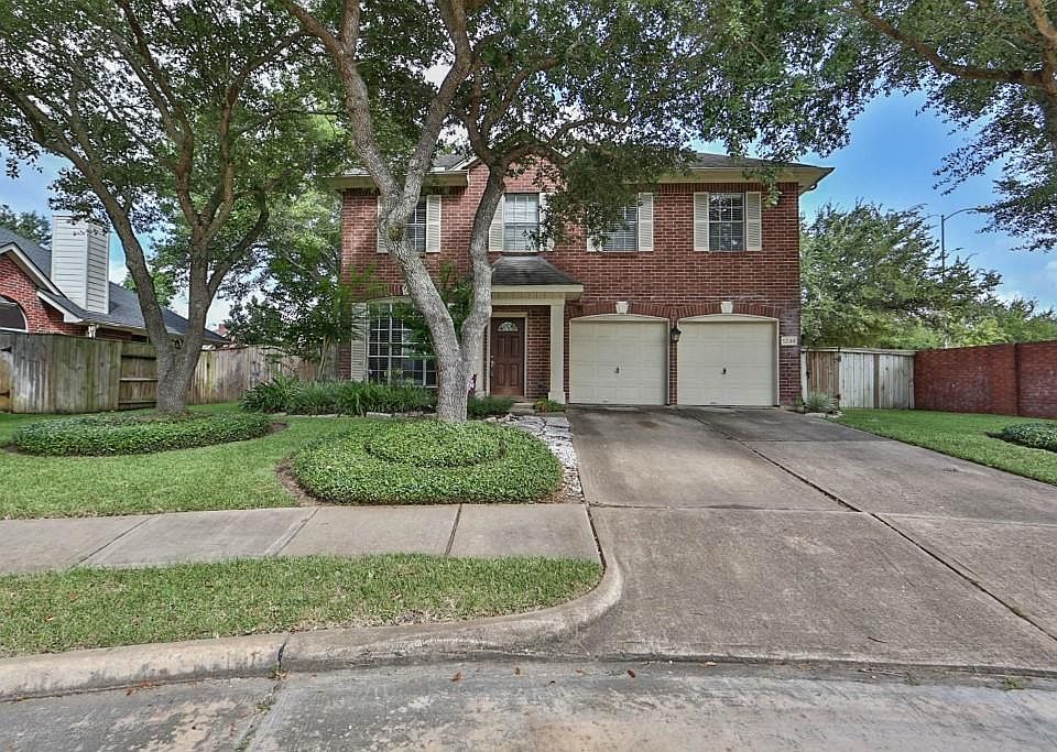 1st image of 1239 Wood Haven Ct