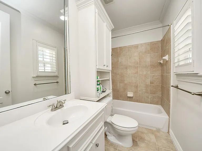 1912 Greenwich Place Dr — Photo 22