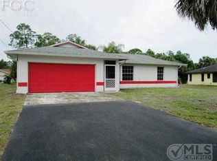 121 18th St SE, Naples, FL 34117
