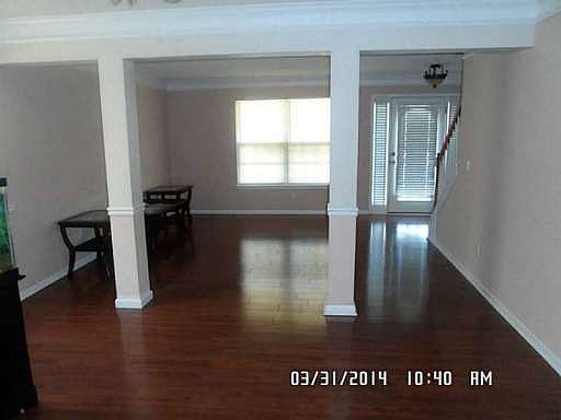 4th image of 3687 Rosebud Park Dr