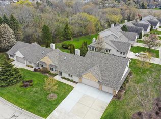 6255 Kingsview Dr, Mount Pleasant, WI 53406