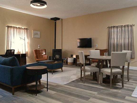 2nd image of 12 Tejon Dr #2