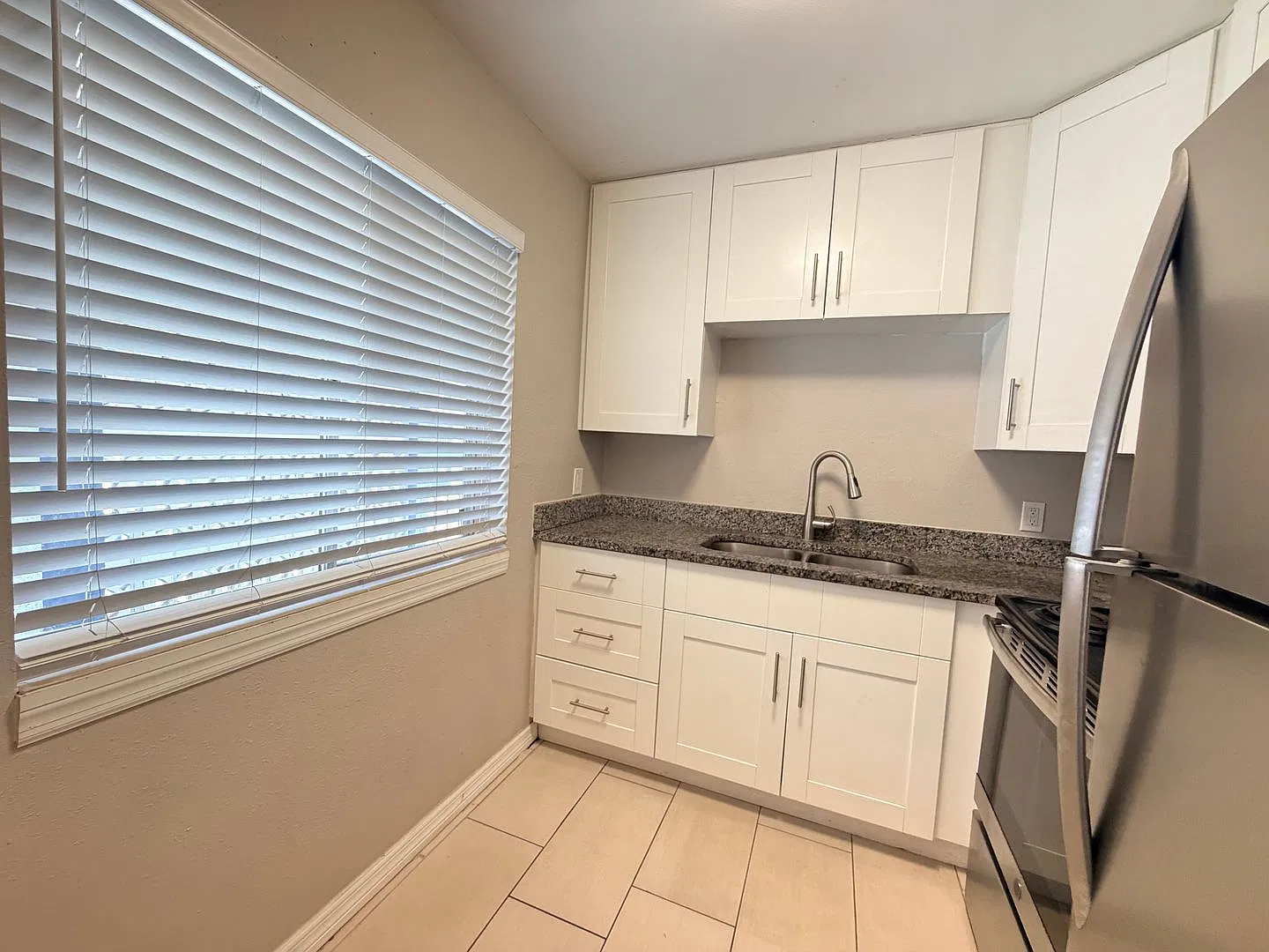 Ridge Garden Apartments — Photo 2