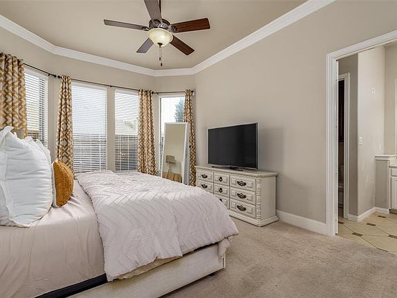 4th image of 609 Moss Cliff Cir