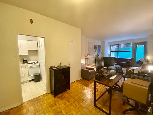 Rented by Corcoran | media 21