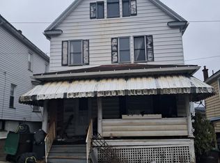 706 12th St, Franklin, PA