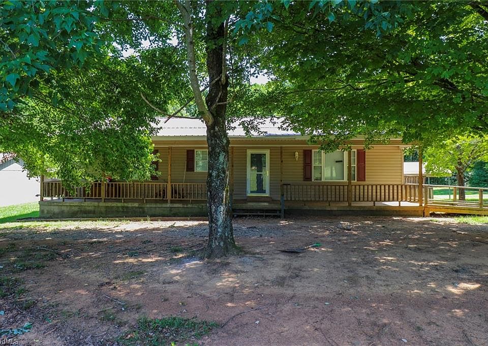 1st image of 289 Stephens Ln