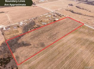 171 Windy Hill Rd, Elsberry, MO 63343