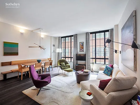 Sold by Sotheby's International Realty | media 1