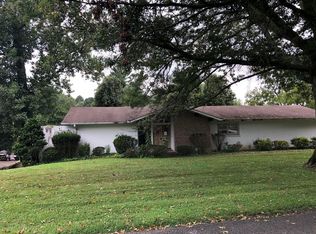 7304 Shadwell Ln, Prospect, KY 40059
