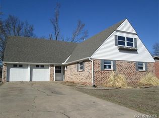 5810 Cornell Dr, Bartlesville, OK 74006