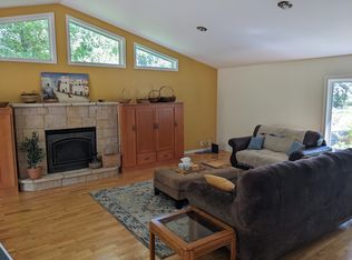 785 N Oak Dr, Vadnais Heights, MN 55127