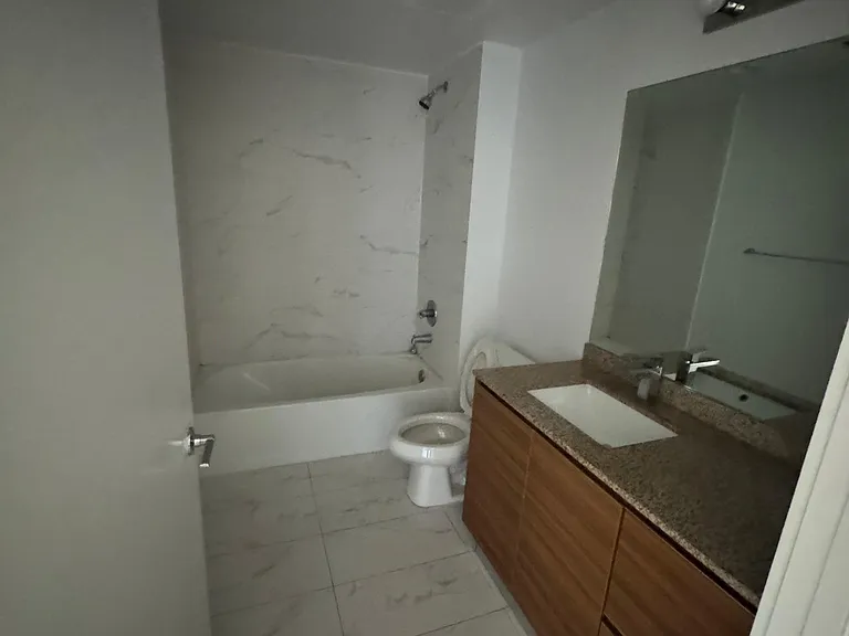 2223 NE 2nd Ave #111 — Photo 5