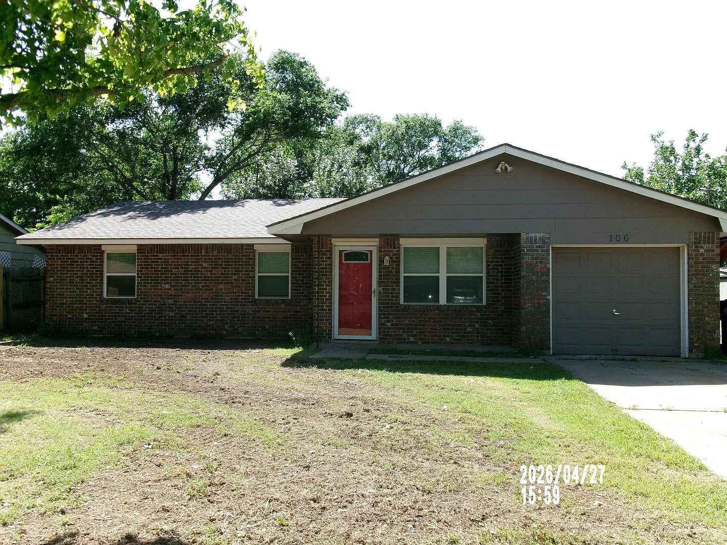 Welcome Home! 106 Elk Dr. | Cache, Ok No Pets — Photo 1