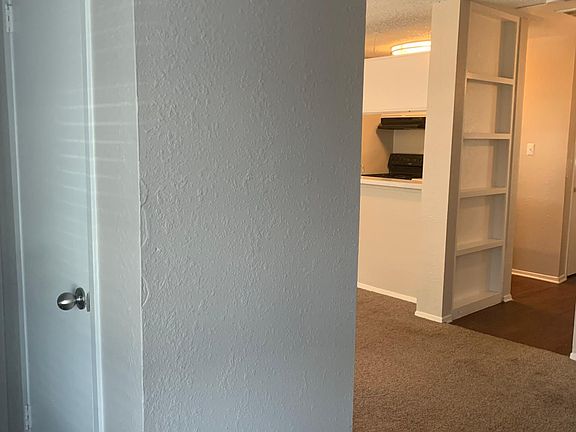 2nd image of 3820 Fox Trl APT 1022