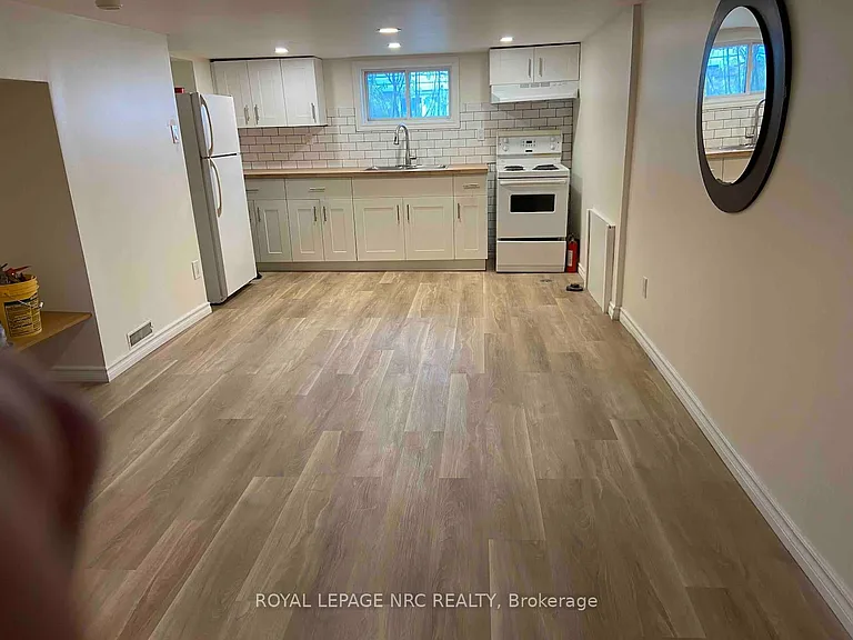 5715 Highland Ave #LOWER — Photo 6