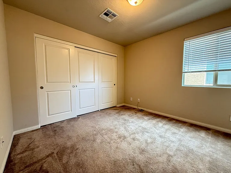 8974 Don Valley Ave — Photo 15