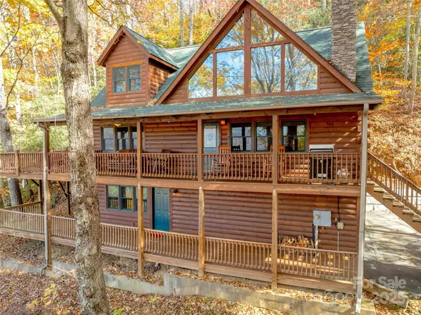 339 Tsalagi Trl, Maggie Valley, NC 28751
