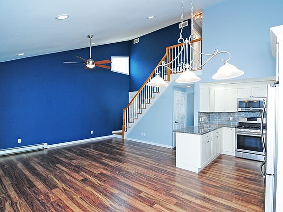 4th image of 770 Bray Ave