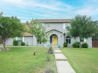 200 Sterling Browning Rd, Hollywood Park, TX 78232