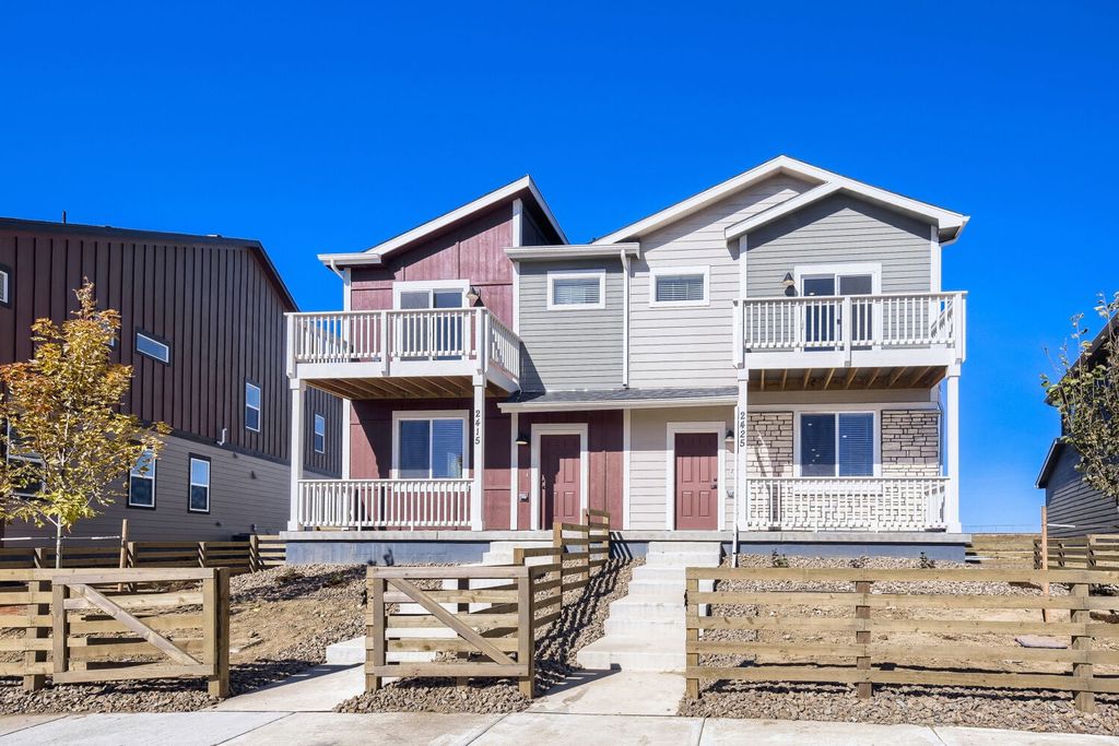 2425 Violet Cress Ln
