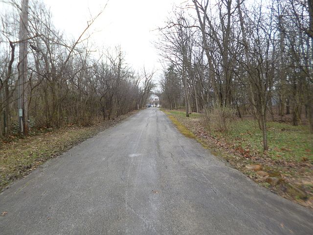 1st image of 1832 Acorn Lane Dr