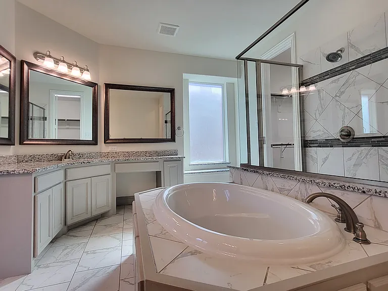 3512 Oakstone Dr — Photo 12